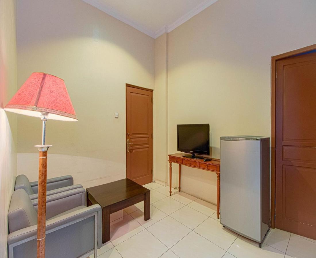 D'Talent Hotel Yogyakarta Exteriör bild